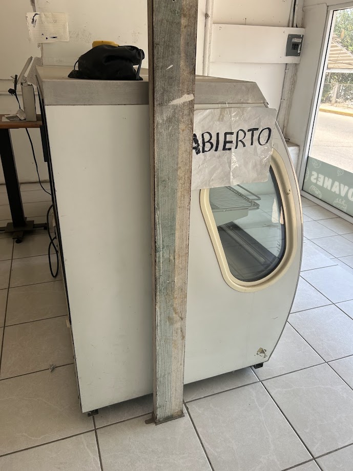 VITRINA DE 1.20